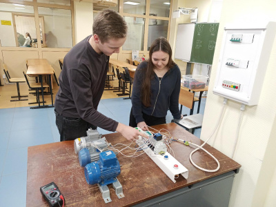 Студенты КГЭУ завершают обучение по рабочим профессиям