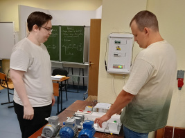 Итоговый квалификационный экзамен по рабочим профессиям «Электромонтер по ремонту и обслуживанию электрооборудования (3 разряда)» и «Электромонтажник по освещению и осветительным сетям (3-го разряда)»